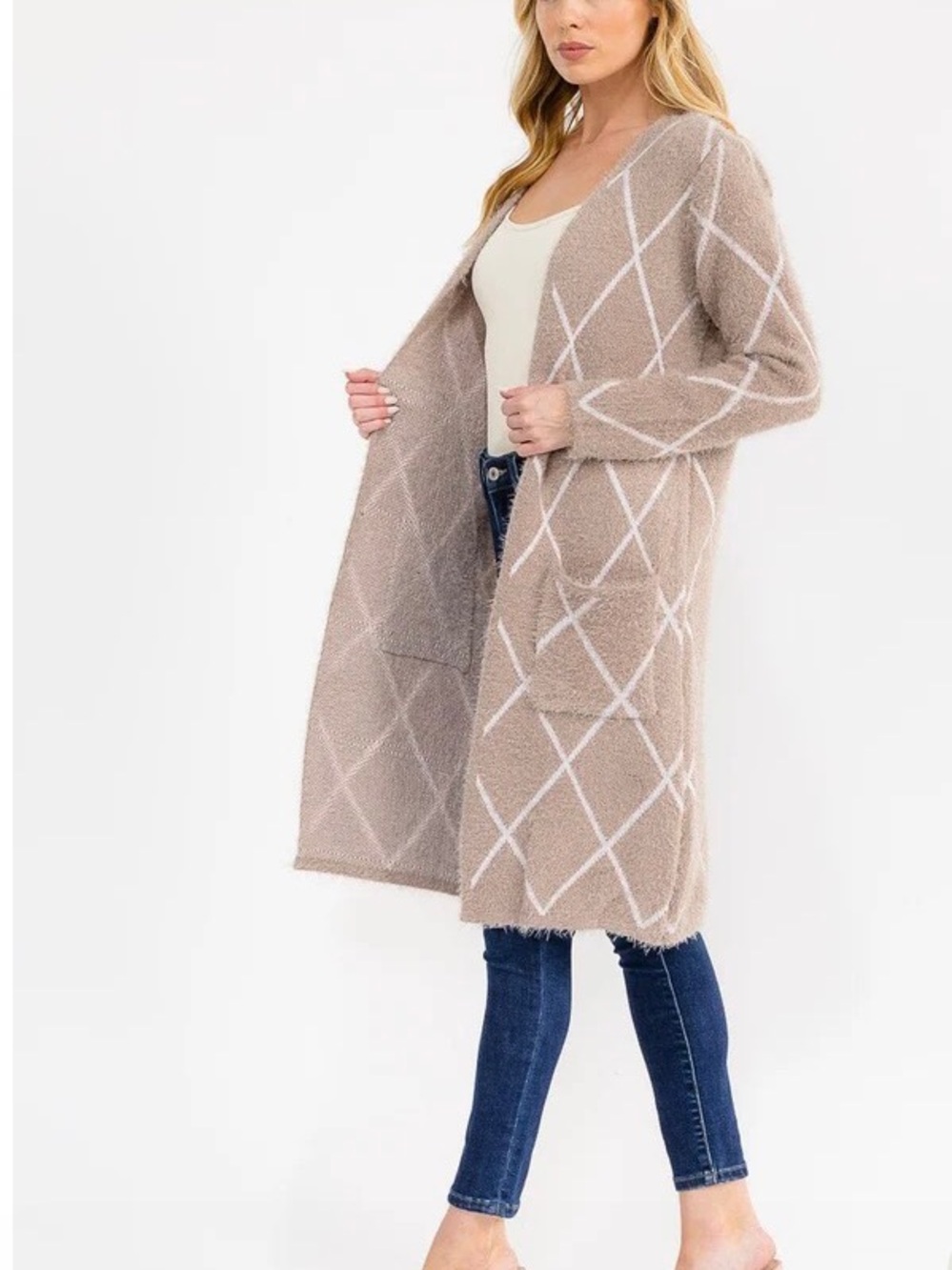 0312. Cozy Taupe Diamond-Pattern Open Front Cardigan